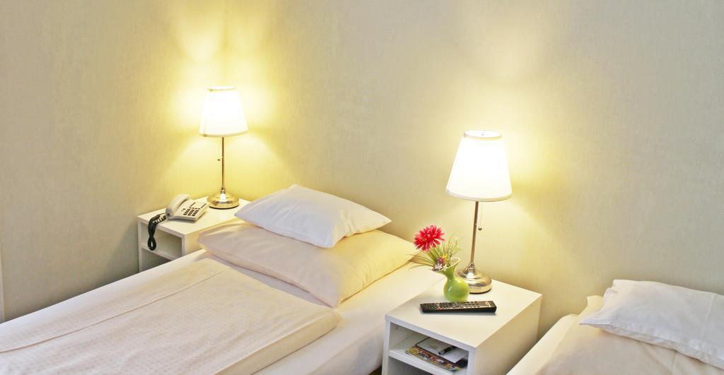 Pension Hotel Mariahilf Vídeň Exteriér fotografie